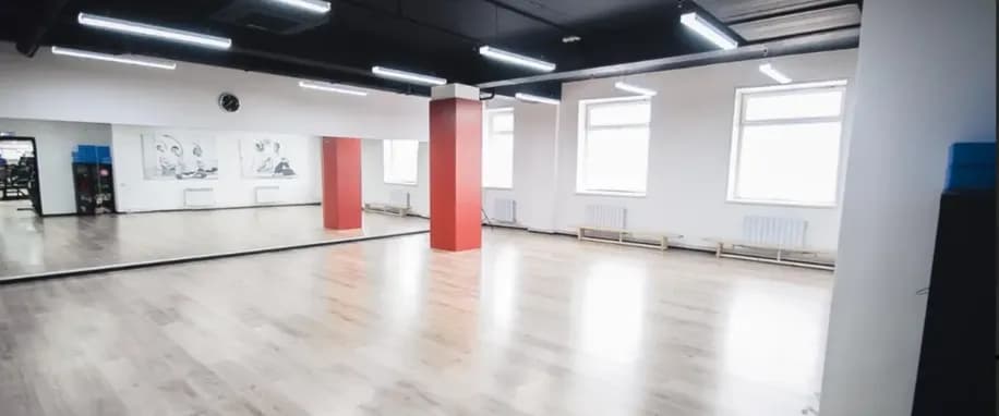 gallery slide