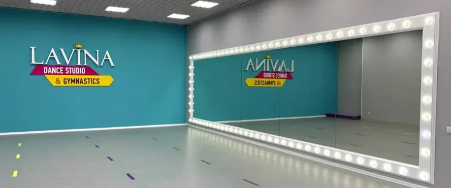 gallery slide