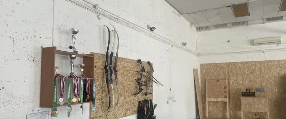 gallery slide